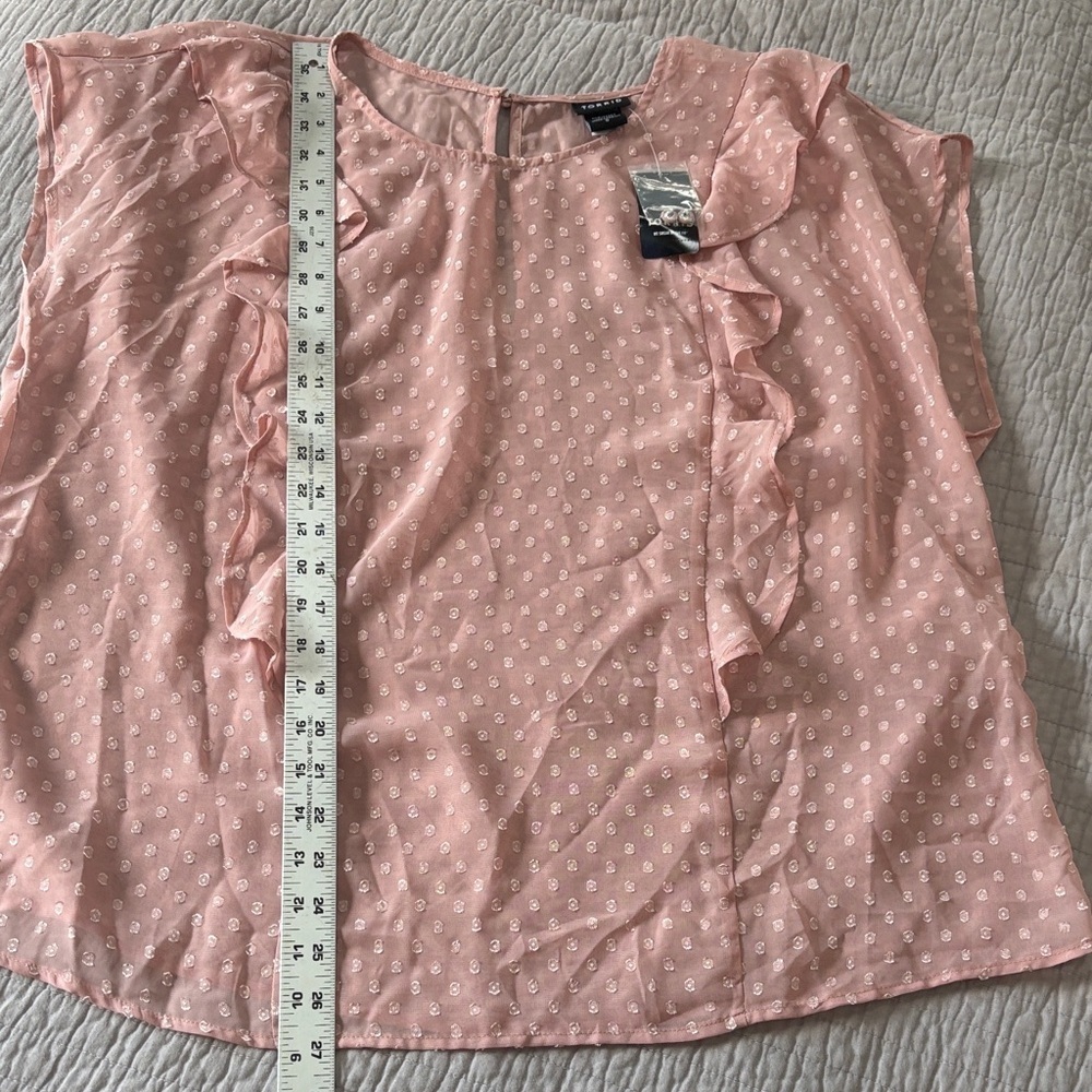 Torrid Blush Ruffled Sheer Dot Blouse Size Large 0 - Picture 6 of 9